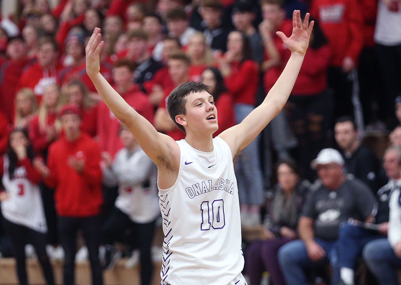 January 17: Central vs. Onalaska